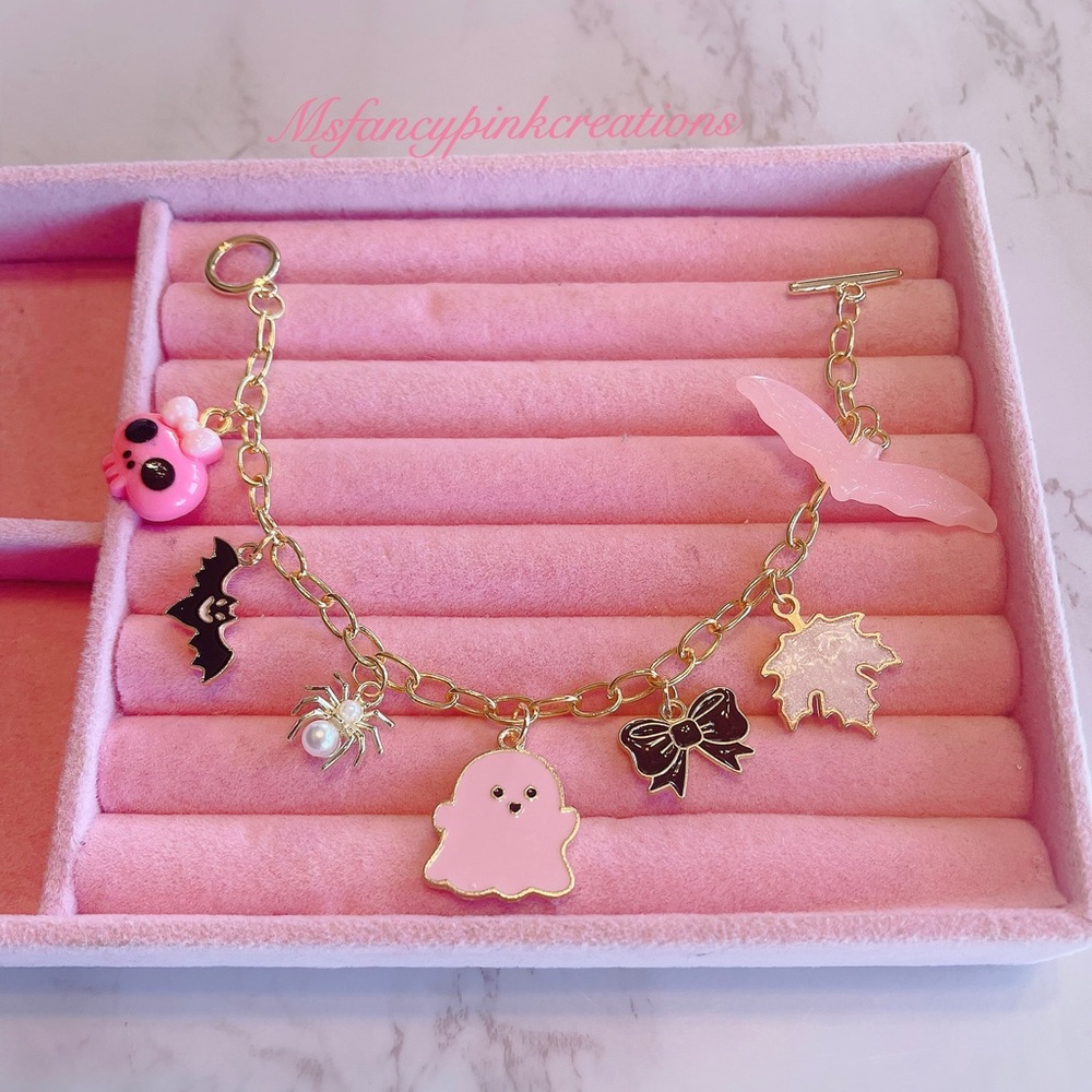 Gold plated Handmade pink Halloween charm bracelet - Picture 1 of 3